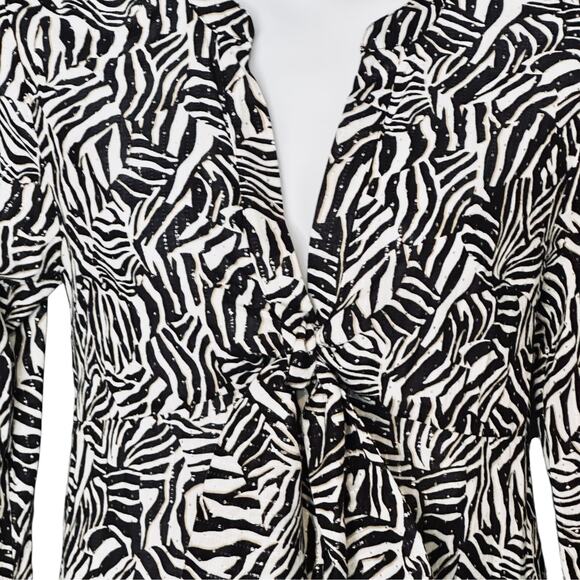 Michael Kors Black Zebra Print Button Up Blouse Large Tunic Top Tie Front V Neck - Picture 5 of 10